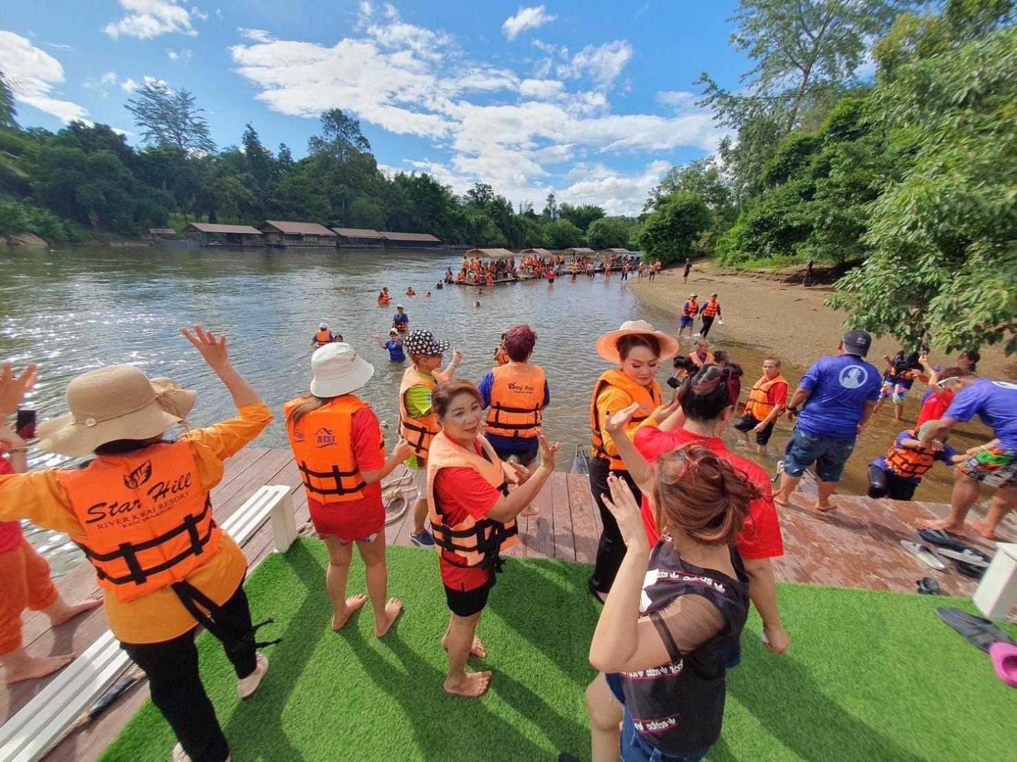 Star Hill River Kwai Resort Ban Kaeng Raboet Exteriör bild